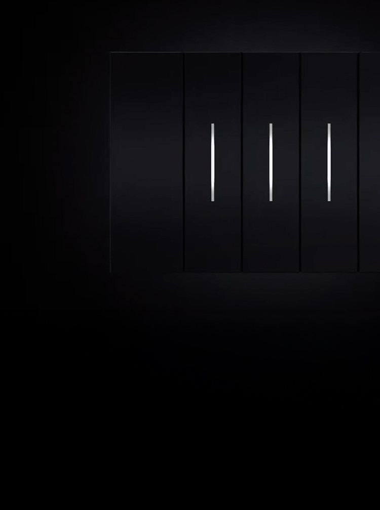 Banner Living Now mobile