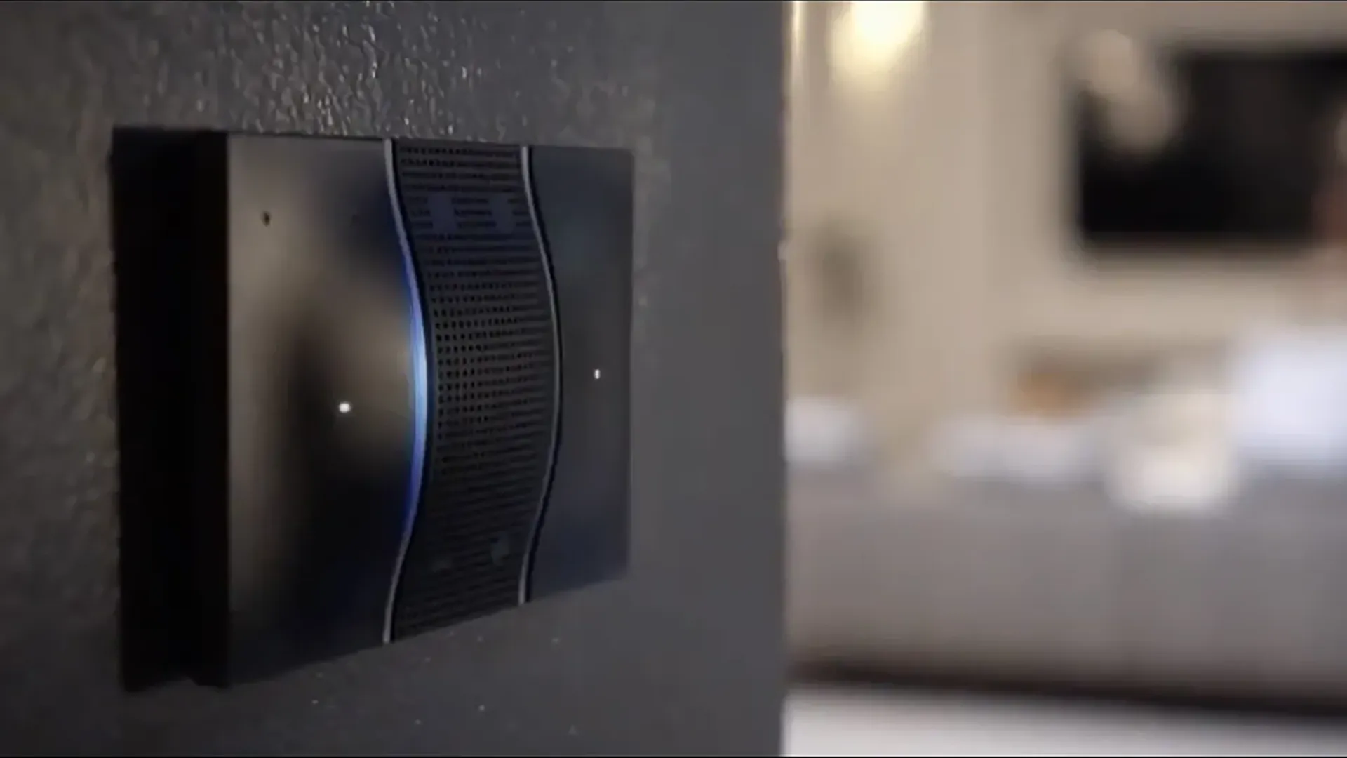 Comando digitale con Alexa integrato