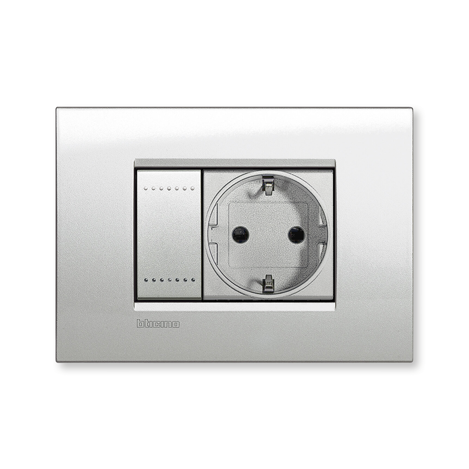 Presa tedesca 2P+T, finitura Livinglight